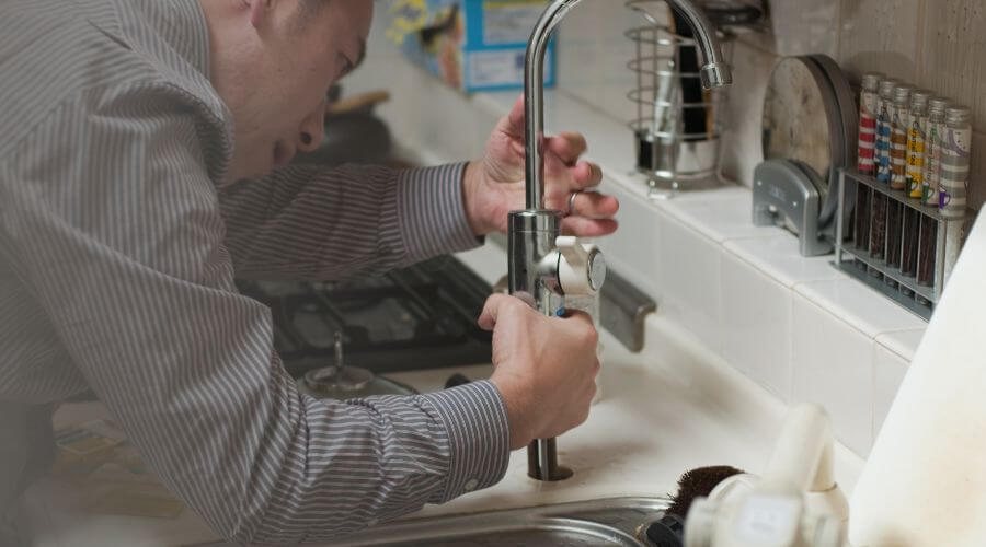 Expert burst pipe repair services in Wallingford, KY